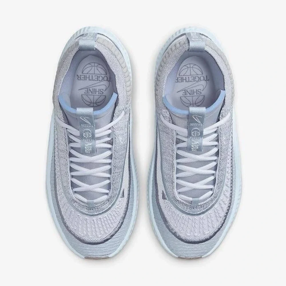 NIke Cosmic Unity 3 Women's Basketball Shoes, Football Grey,‎ Size 9.5